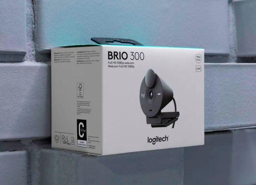 Вебкамера Logitech Brio 300 1080p Webcam 7-13 фото